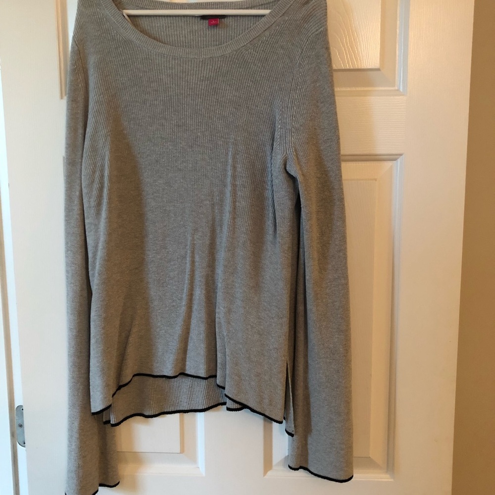 Vince Camuto sweater